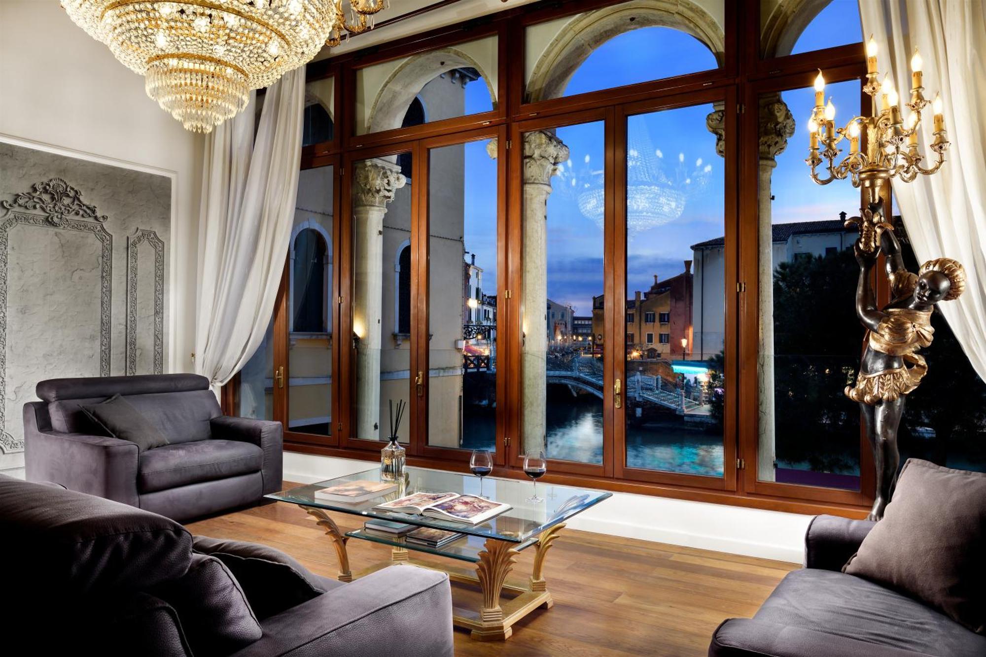 Apartament Swan Dolcevita Prestige - Canal View & Exclusive Experience *