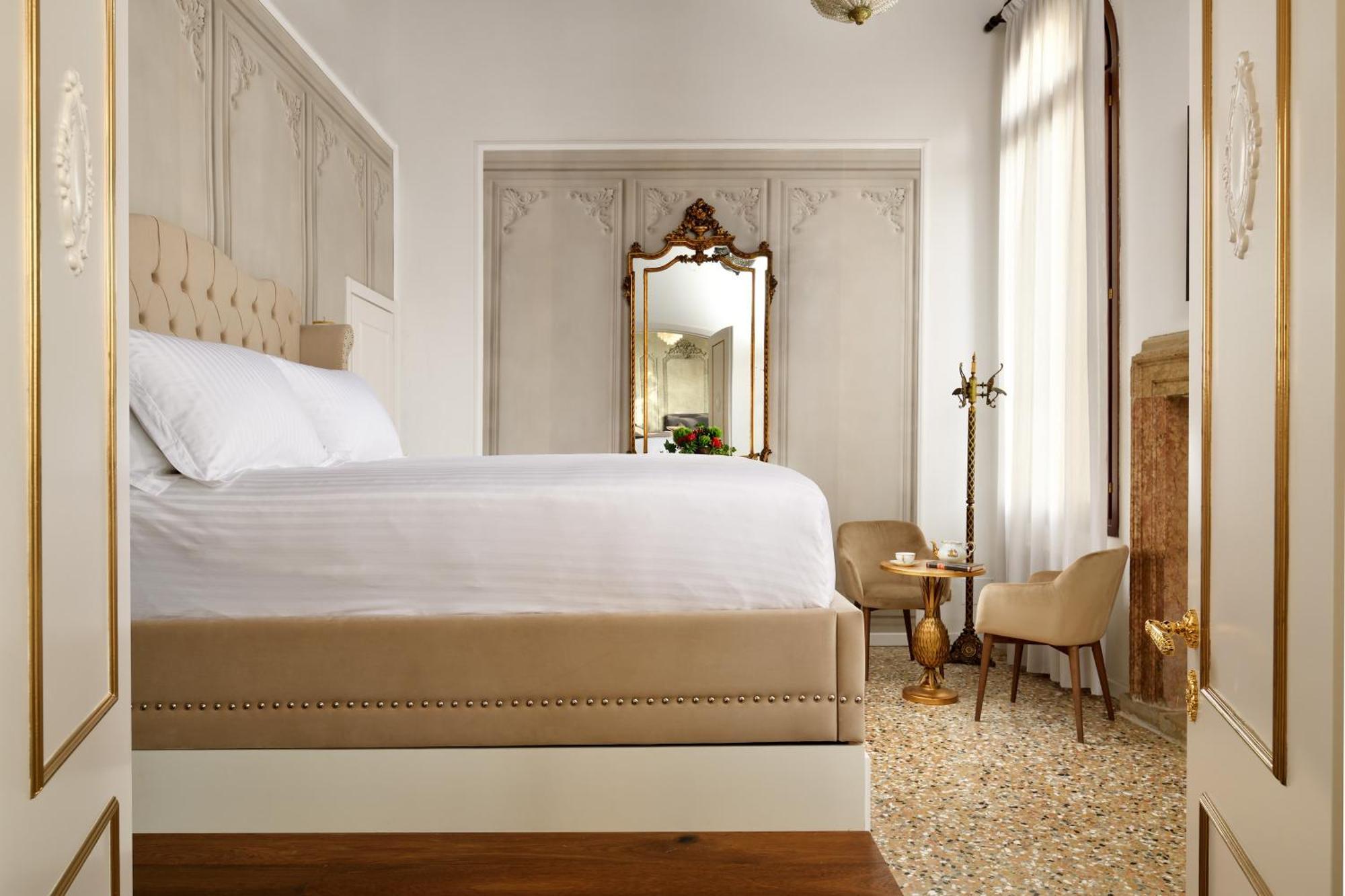 Apartament Swan Dolcevita Prestige - Canal View & Exclusive Experience *